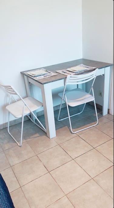 Charmant Studio De 23M2 Avignon Luaran gambar
